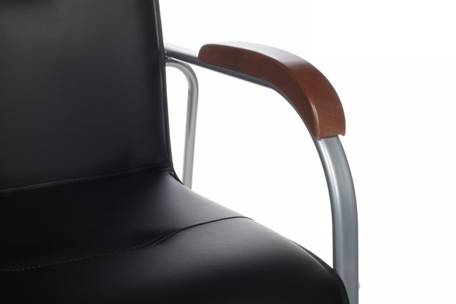  Riva Chair   